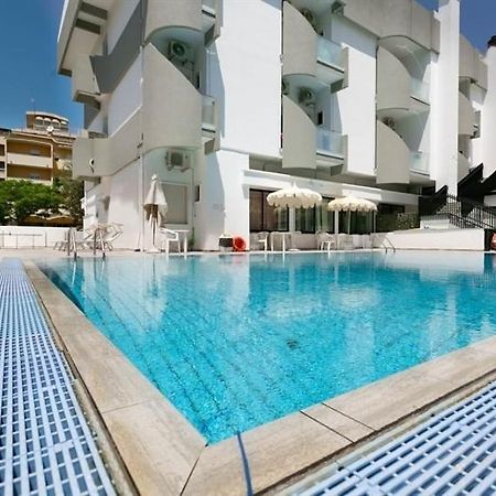 Hotel Principe Белариа-Игеа Марина Екстериор снимка