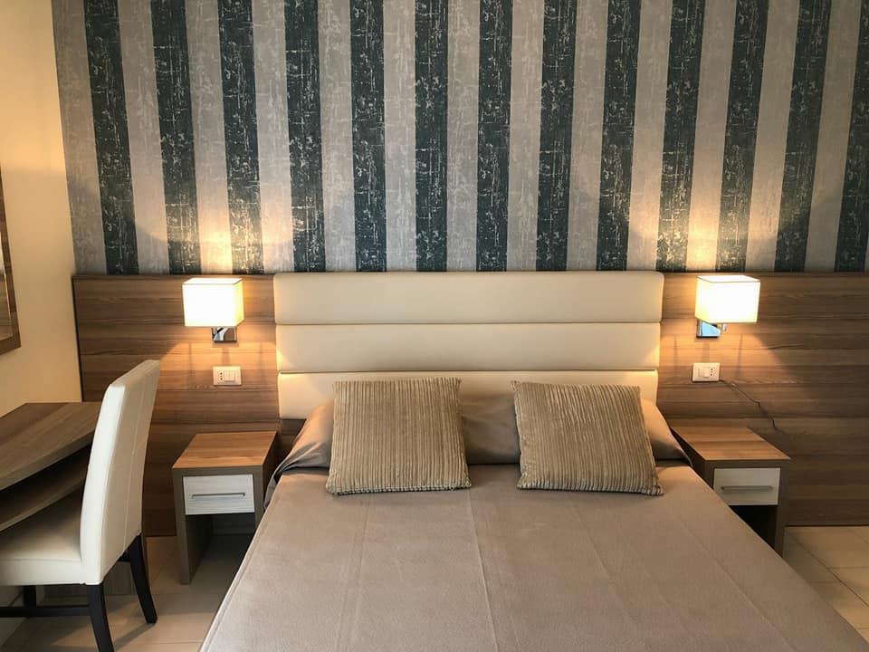 Hotel Principe Белариа-Игеа Марина Екстериор снимка